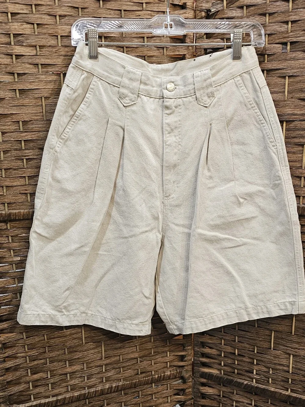 Studio West Light Beige High-Waist Pleated Bermuda Shorts